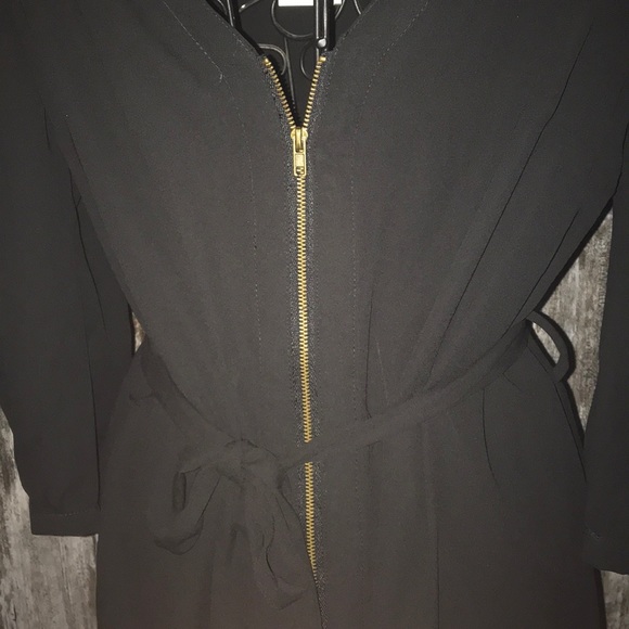 Dress - Picture 5 of 6